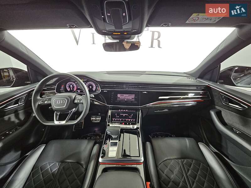 Внедорожник / Кроссовер Audi Q8 2018 в Киеве