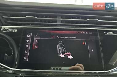 Позашляховик / Кросовер Audi Q8 2018 в 