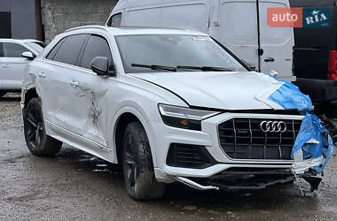 Внедорожник / Кроссовер Audi Q8 2019 в 