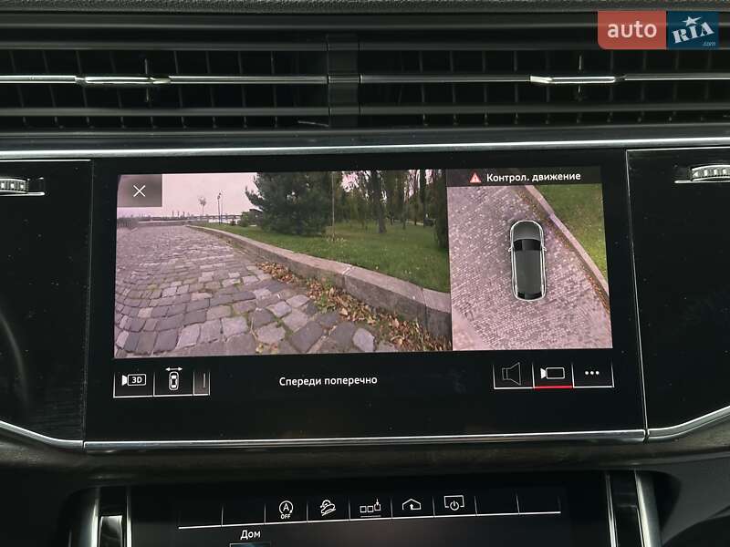Внедорожник / Кроссовер Audi Q8 2019 в Киеве