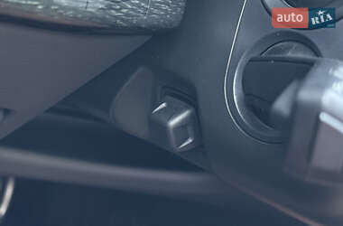Позашляховик / Кросовер Audi Q8 2019 в 