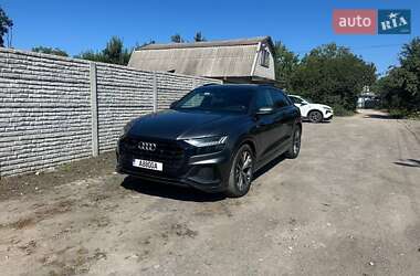 Audi Q8 2021