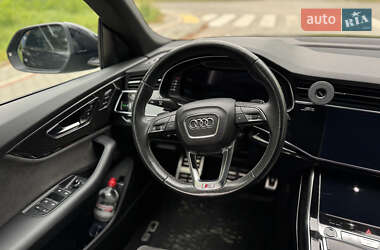 Внедорожник / Кроссовер Audi Q8 2021 в 