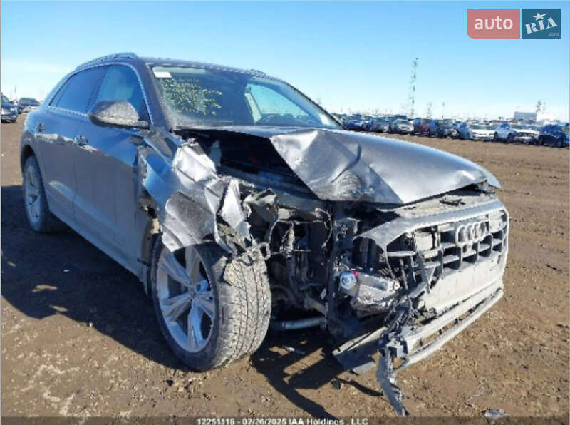 Позашляховик / Кросовер Audi Q8 2019 в Києві