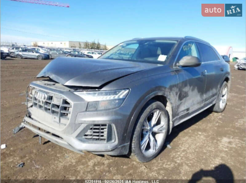 Позашляховик / Кросовер Audi Q8 2019 в Києві