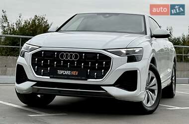 Внедорожник / Кроссовер Audi Q8 2025 в 