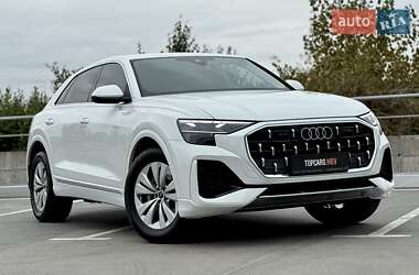 Внедорожник / Кроссовер Audi Q8 2025 в 
