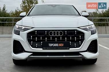 Внедорожник / Кроссовер Audi Q8 2025 в 