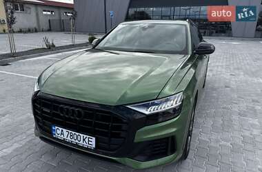 Внедорожник / Кроссовер Audi Q8 2018 в 
