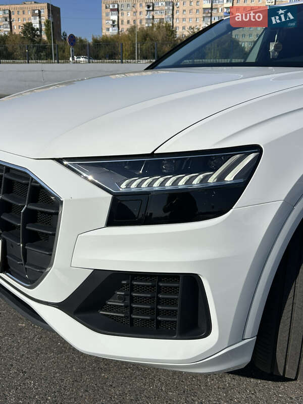 Внедорожник / Кроссовер Audi Q8 2019 в Полтаве