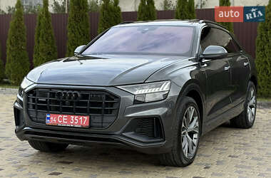 Внедорожник / Кроссовер Audi Q8 2020 в 