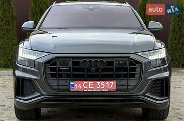 Внедорожник / Кроссовер Audi Q8 2020 в 