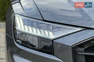 Внедорожник / Кроссовер Audi Q8 2020 в 