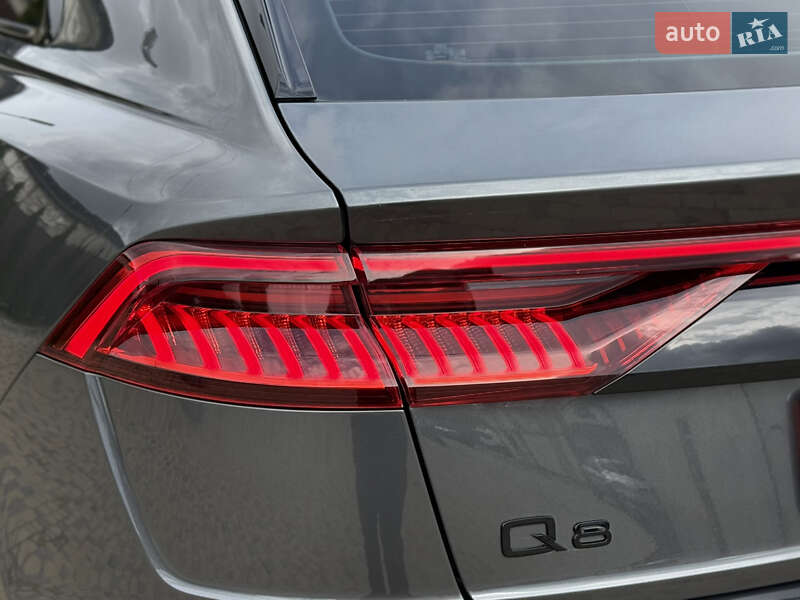 Внедорожник / Кроссовер Audi Q8 2020 в Тернополе