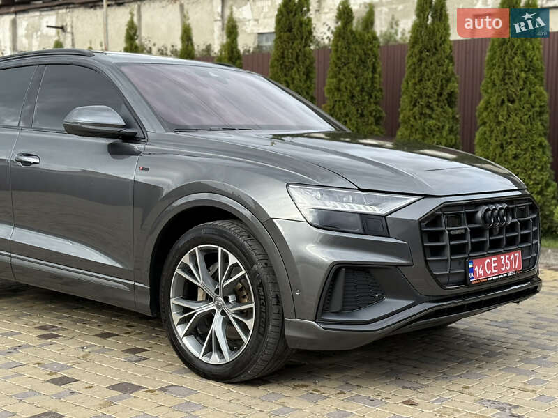Внедорожник / Кроссовер Audi Q8 2020 в Тернополе