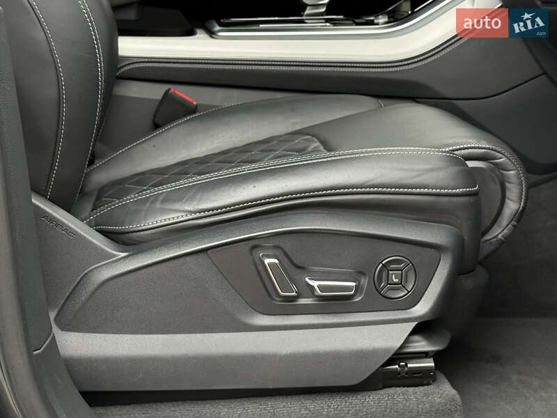 Внедорожник / Кроссовер Audi Q8 2020 в Тернополе