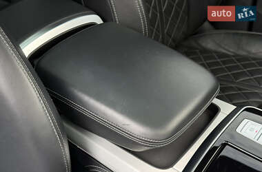 Внедорожник / Кроссовер Audi Q8 2020 в 