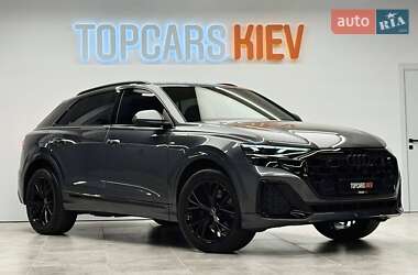 Внедорожник / Кроссовер Audi Q8 2025 в 