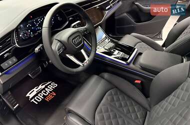 Внедорожник / Кроссовер Audi Q8 2025 в 
