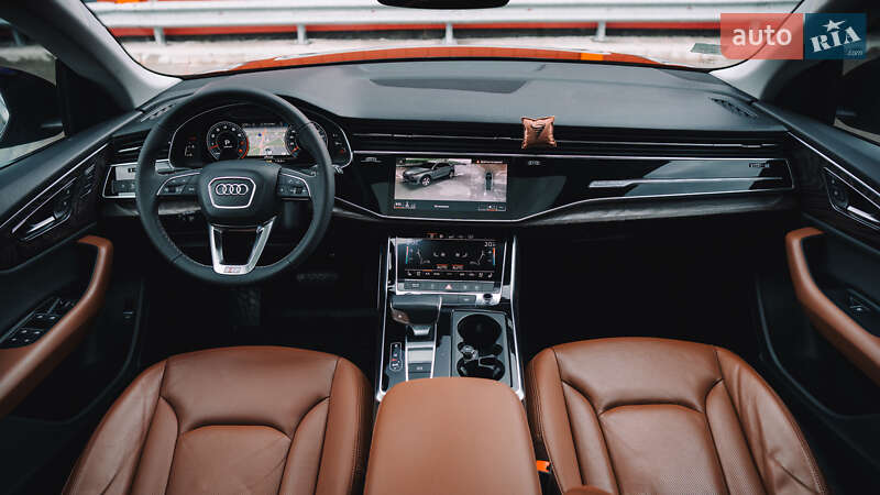 Внедорожник / Кроссовер Audi Q8 2018 в Киеве