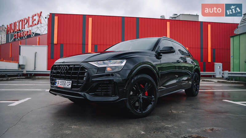 Внедорожник / Кроссовер Audi Q8 2018 в Киеве