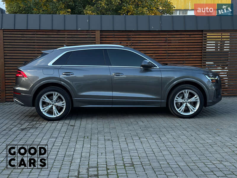 Внедорожник / Кроссовер Audi Q8 2019 в Одессе