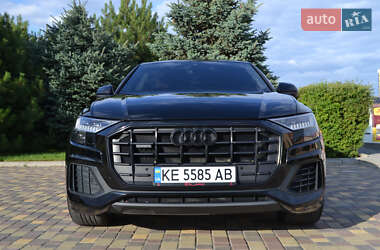 Внедорожник / Кроссовер Audi Q8 2020 в 