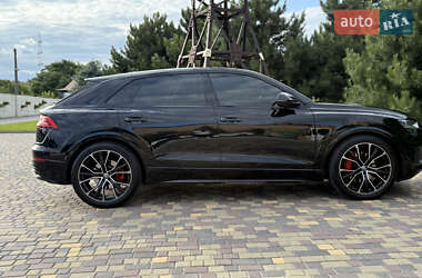 Внедорожник / Кроссовер Audi Q8 2020 в 