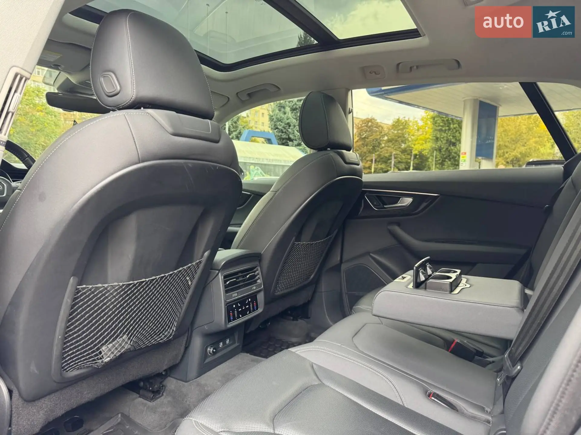 2018 Audi Q8 - мініатюра 16