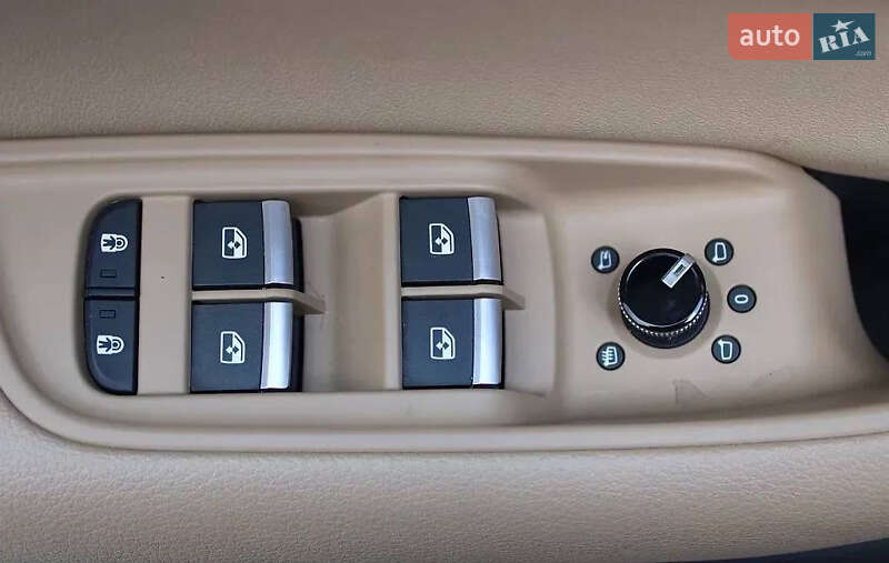 Позашляховик / Кросовер Audi Q8 2019 в Одесі фото 15 Позашляховик / Кросовер Audi Q8 2019 в Одесі