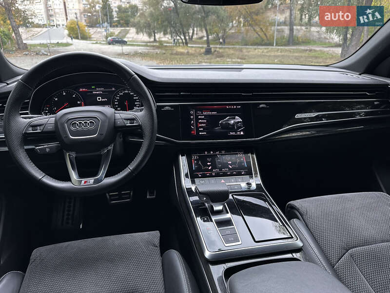 Внедорожник / Кроссовер Audi Q8 2019 в Киеве фото 44 Внедорожник / Кроссовер Audi Q8 2019 в Киеве
