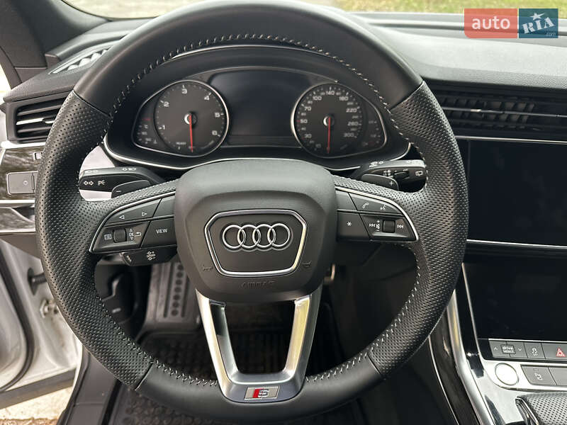 Внедорожник / Кроссовер Audi Q8 2019 в Киеве фото 48 Внедорожник / Кроссовер Audi Q8 2019 в Киеве