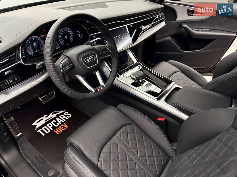 Позашляховик / Кросовер Audi Q8 2025 в Києві