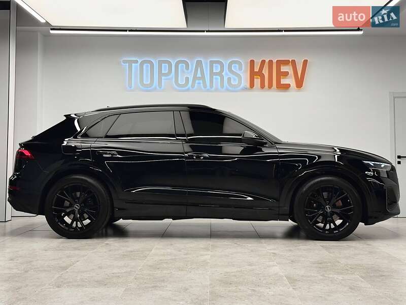 Позашляховик / Кросовер Audi Q8 2025 в Києві