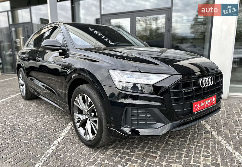 Внедорожник / Кроссовер Audi Q8 2021 в Днепре