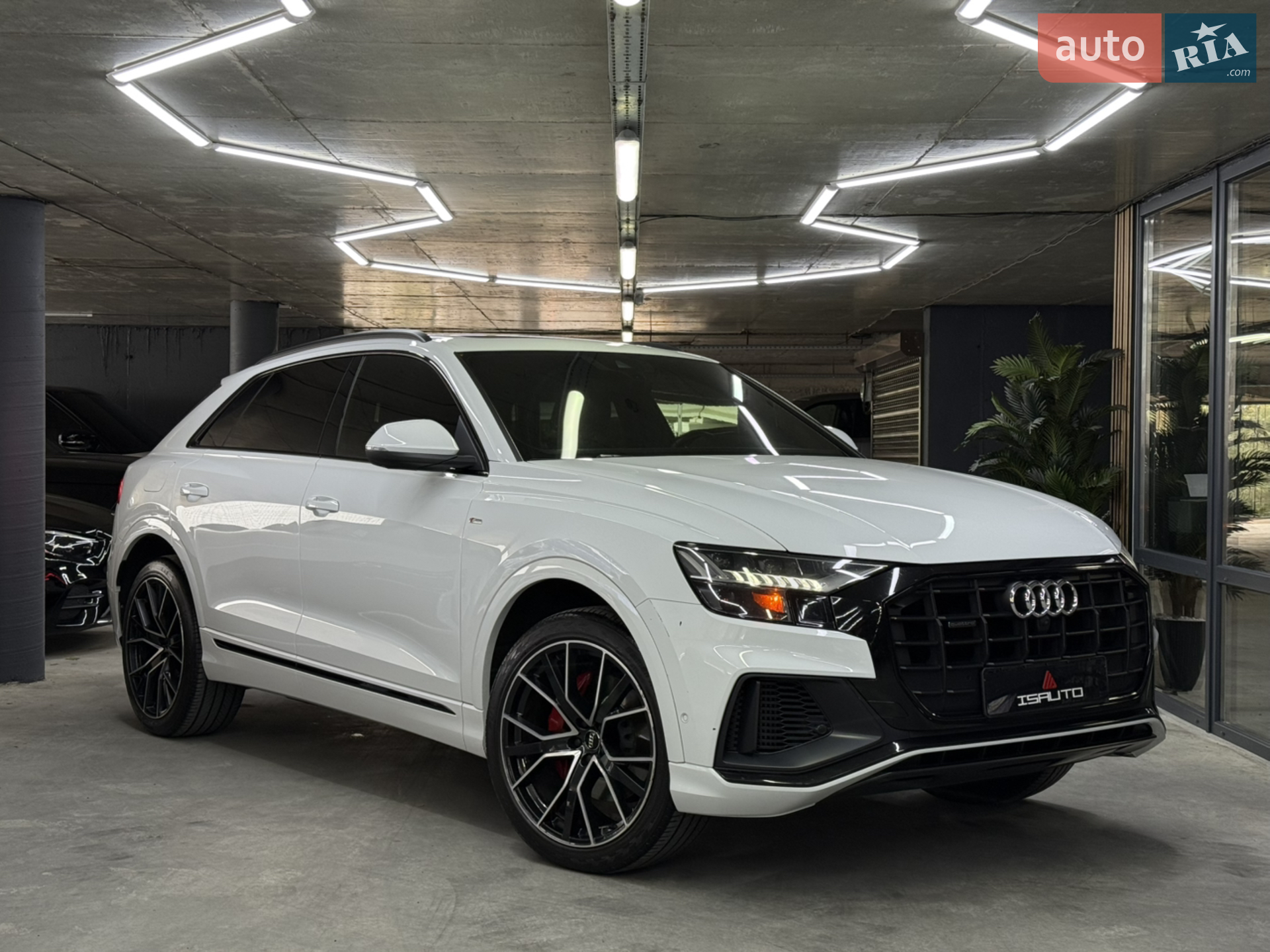 2018 Audi Q8 - мініатюра 2