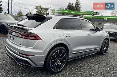 Позашляховик / Кросовер Audi Q8 2019 в 