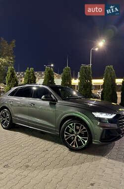 Позашляховик / Кросовер Audi Q8 2018 в  фото 22 Позашляховик / Кросовер Audi Q8 2018 в