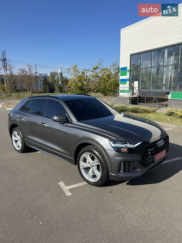 Внедорожник / Кроссовер Audi Q8 2019 в Краматорске