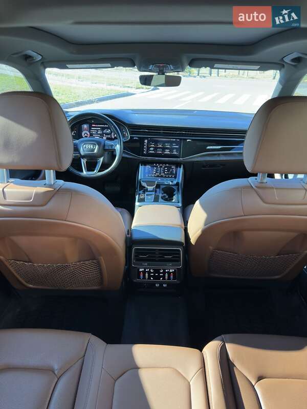 Внедорожник / Кроссовер Audi Q8 2019 в Краматорске