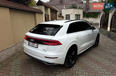 Внедорожник / Кроссовер Audi Q8 2018 в 