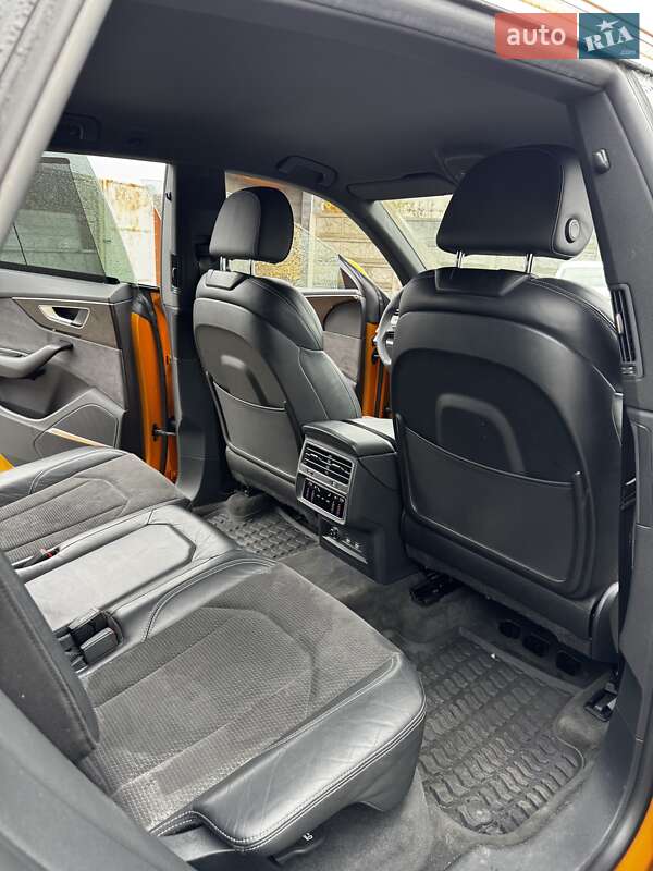 Внедорожник / Кроссовер Audi Q8 2018 в Львове