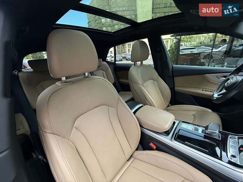 Внедорожник / Кроссовер Audi Q8 2021 в Киеве фото 41 Внедорожник / Кроссовер Audi Q8 2021 в Киеве