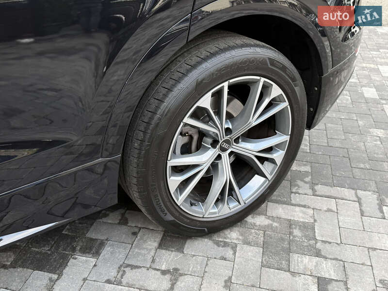 Внедорожник / Кроссовер Audi Q8 2021 в Киеве фото 70 Внедорожник / Кроссовер Audi Q8 2021 в Киеве
