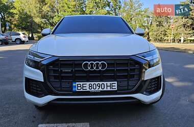 Позашляховик / Кросовер Audi Q8 2018 в  фото 12 Позашляховик / Кросовер Audi Q8 2018 в