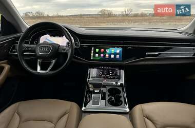 Позашляховик / Кросовер Audi Q8 2018 в  фото 26 Позашляховик / Кросовер Audi Q8 2018 в