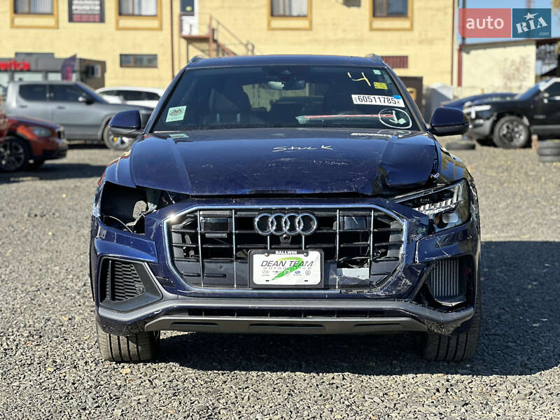 Внедорожник / Кроссовер Audi Q8 2020 в Луцке