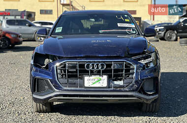 Внедорожник / Кроссовер Audi Q8 2020 в 