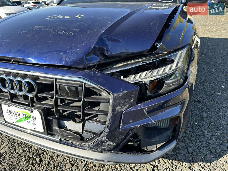Внедорожник / Кроссовер Audi Q8 2020 в Луцке