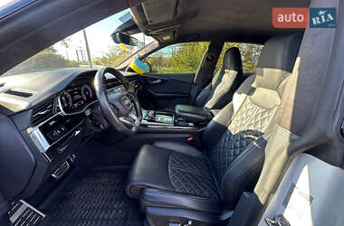 Внедорожник / Кроссовер Audi Q8 2018 в 